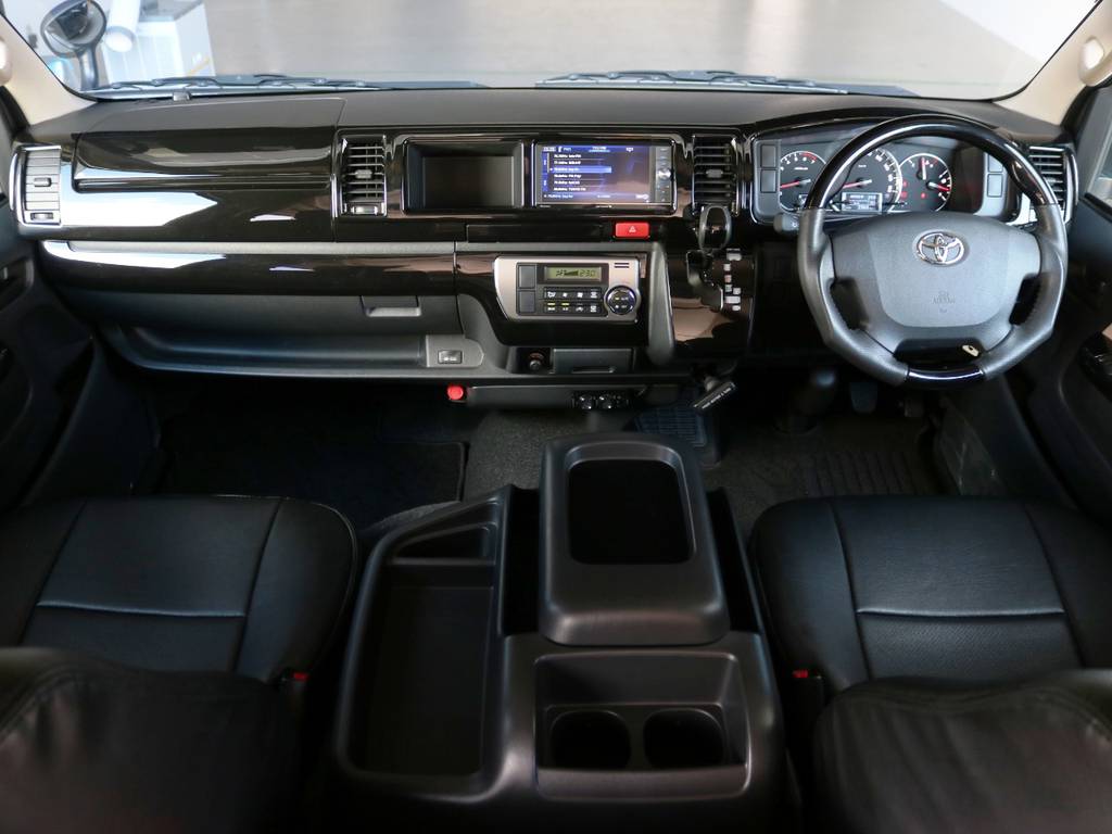 弊社でデモカーとして使用しておりました、キャンピングカーが入庫致しました♪