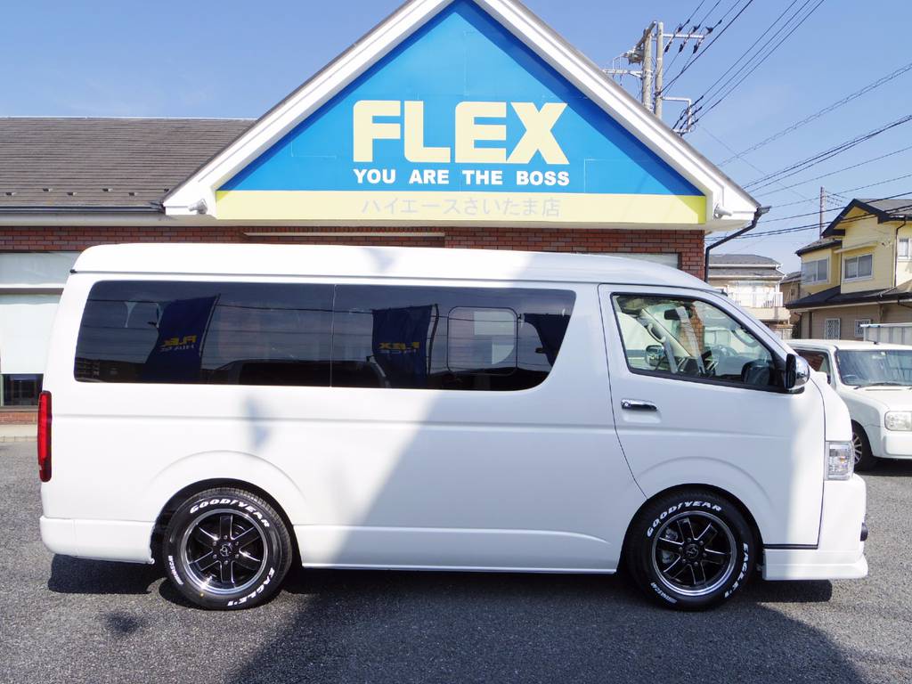 人気のメーカーオプションも多数装着です！