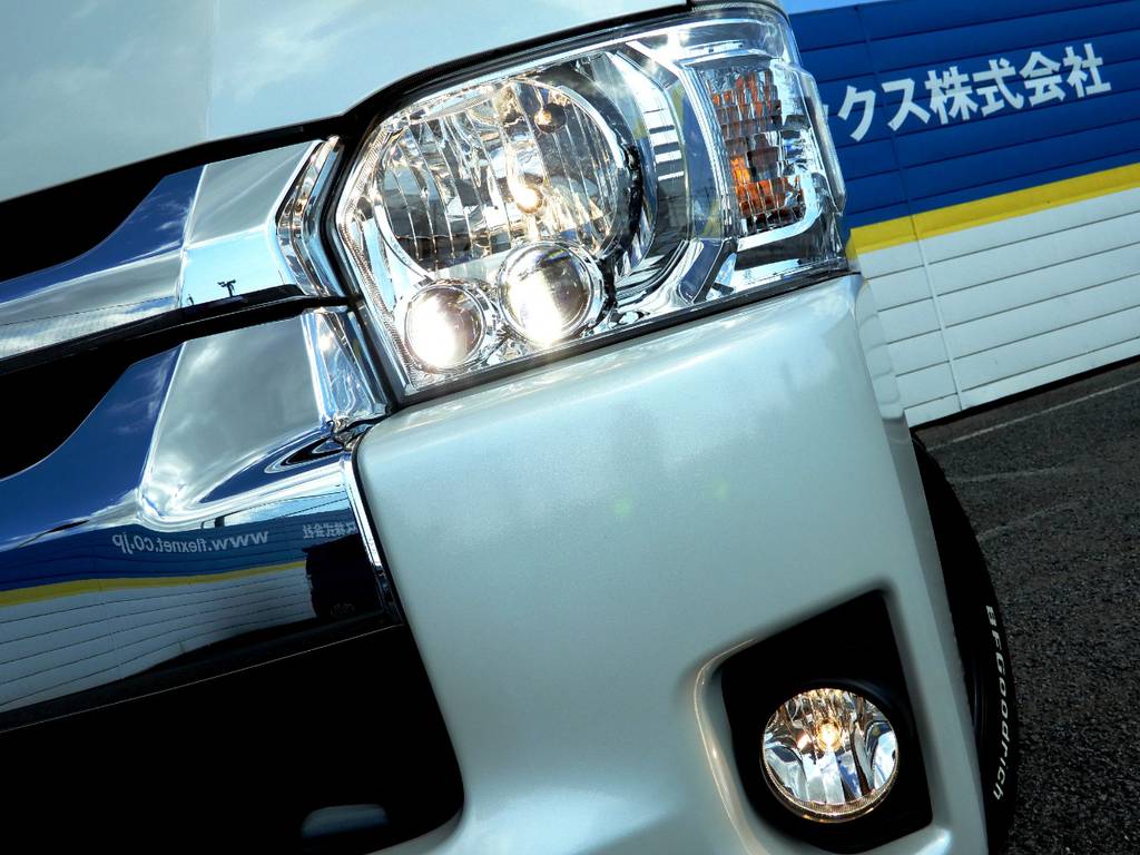 メーカーオプションＬＥＤヘッドライト♪