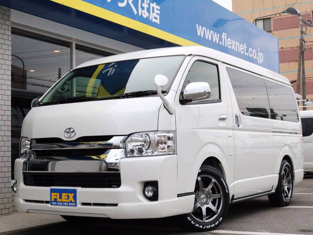 新車未登録ハイエースＷ「ＧＬ」１０人乗り４ＷＤガソリン車！内装アレンジＳＴラウンジ完成！