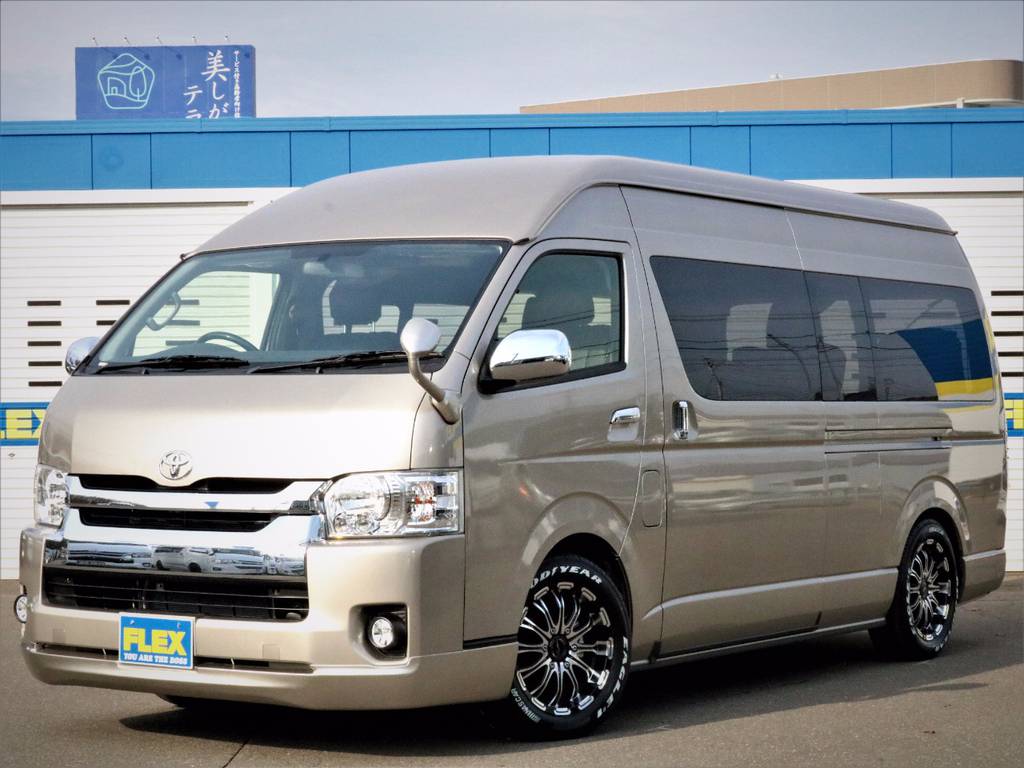 ★ハイエース・グランドキャビン・ファインテックツアラー★人気カラーのゴールドで完成しました！！０１１－８８９－１１６６！！