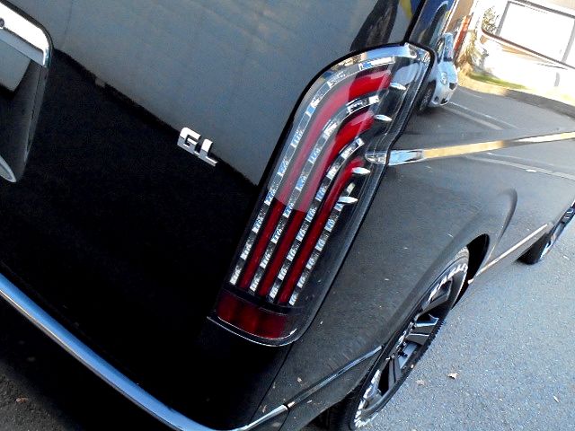 ＦＬＥＸ煌きＬＥＤテール！