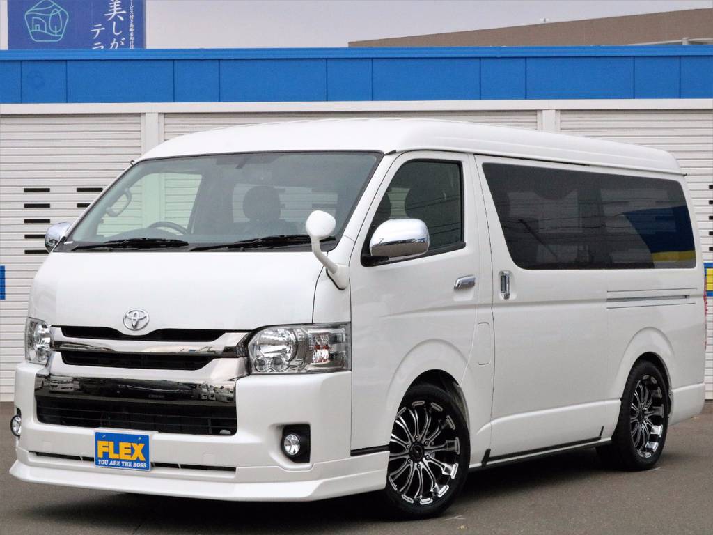 【新車ハイエースバン4WD寒冷地仕様　特別仕様車DARK PRIME】