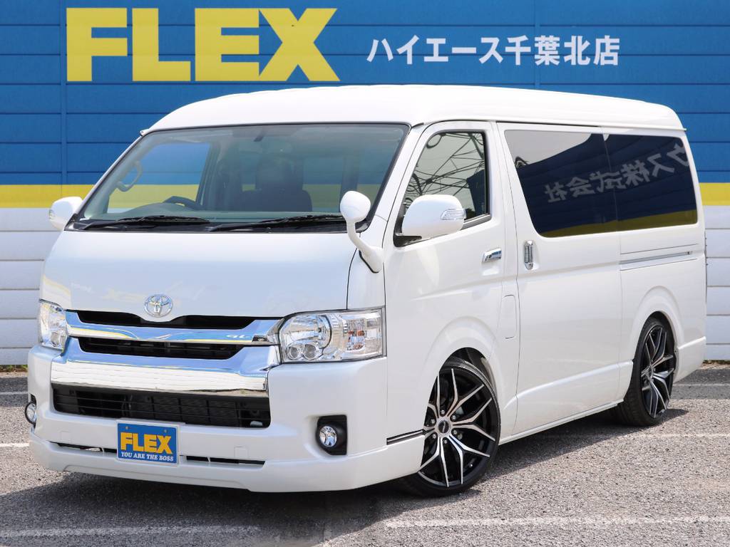 新車未登録　ハイエースワゴンＧＬ　２ＷＤ　ＦＬＥＸオリジナル内装アレンジ　Ｒ２！