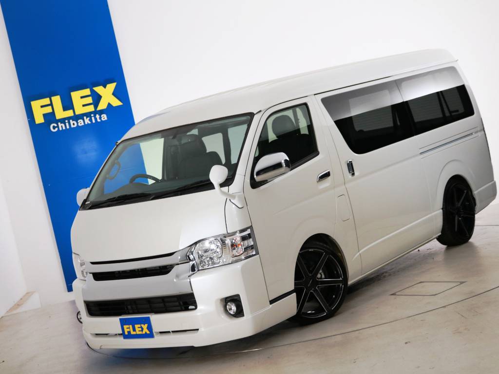 新車未登録　ハイエースワゴンＧＬ　ガソリン２ＷＤ　１０人乗り３ナンバー登録　内装アレンジ【アレンジＳＴ】！