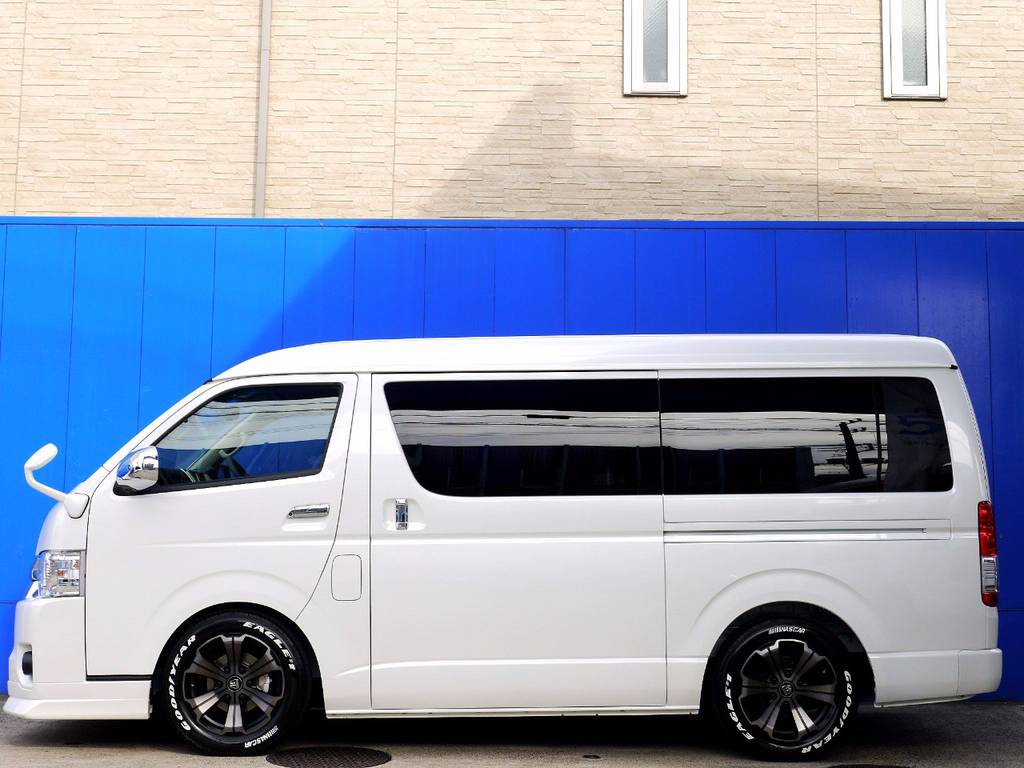メーカーオプション パワースライドドア完備！！フルエアロの追加オーダーもお任せください！！