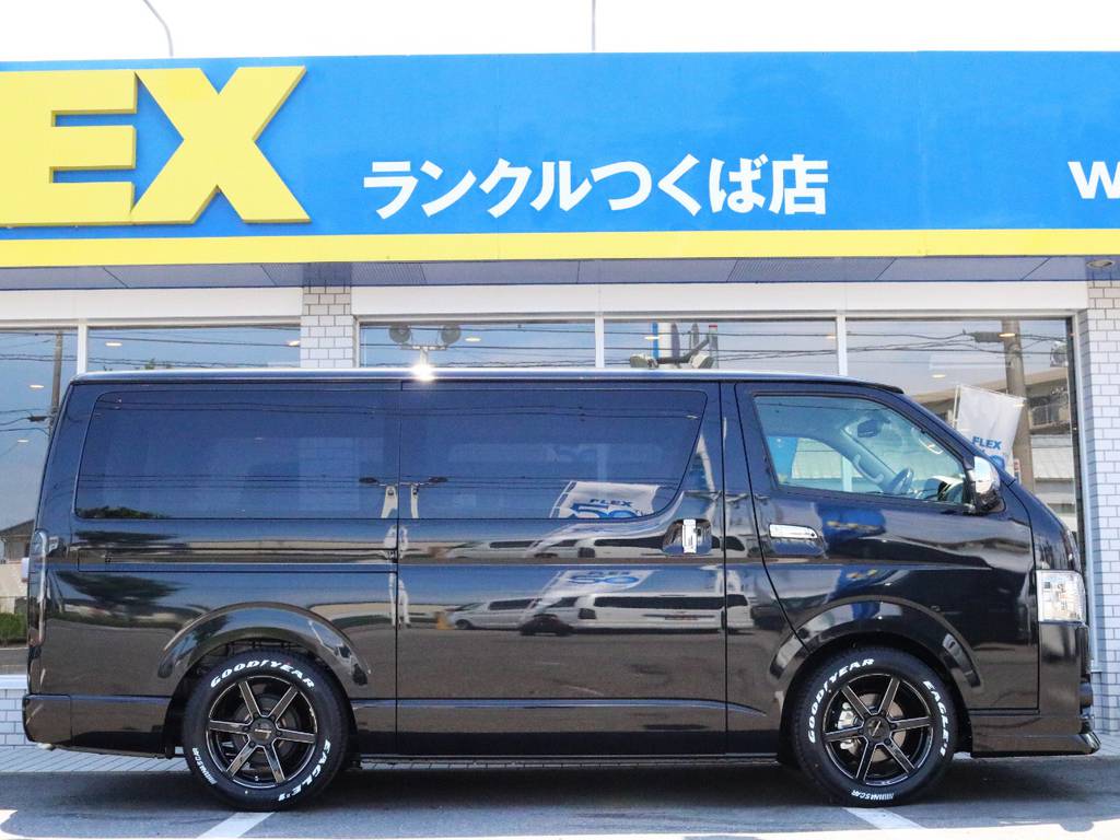 茨城県最大級のハイエース専門店！展示在庫数は３０台以上♪