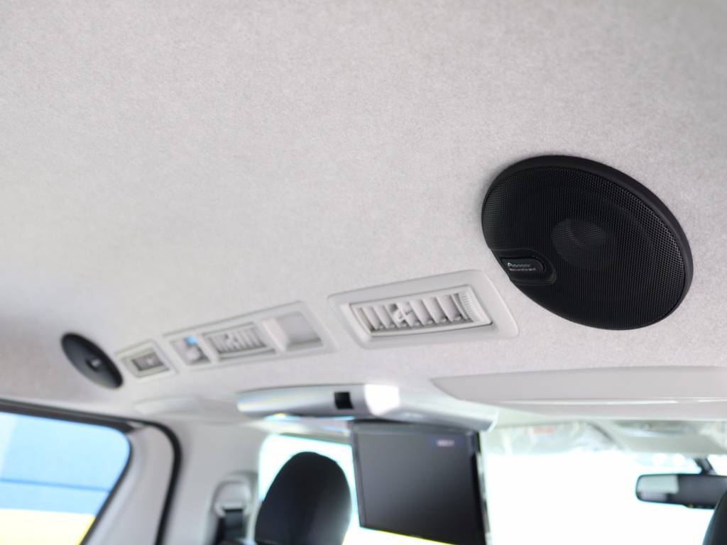 Ｐｉｏｎｅｅｒ　後席用スピーカー！