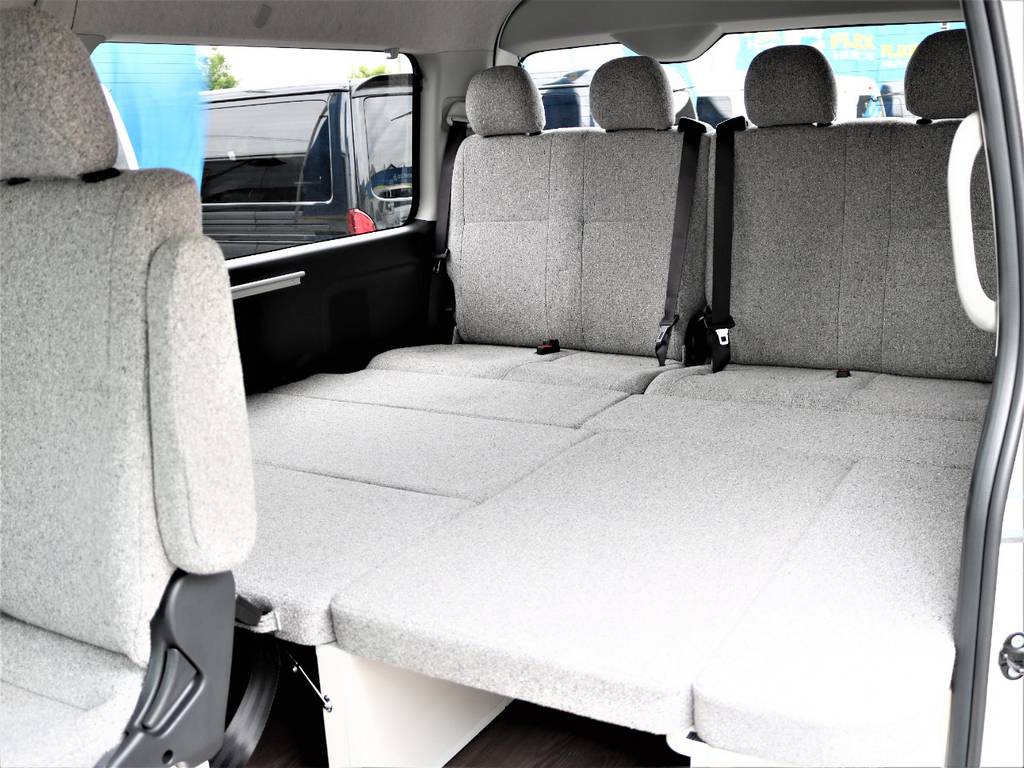 上質な室内が好評の「ROOM CAR」です！