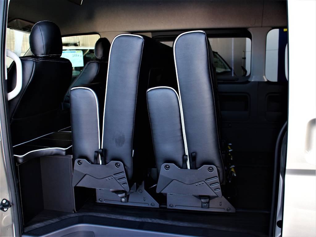 ロングスライドレール塔載しているので、シートを片付けることも！！