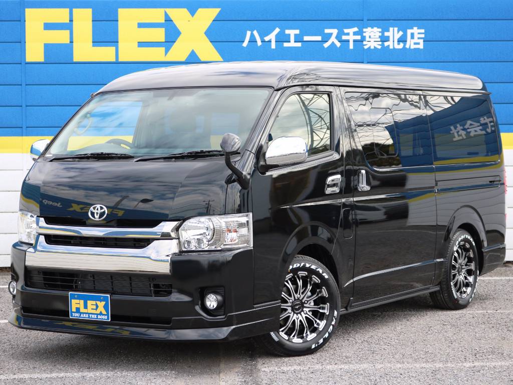 新車未登録　ハイエースバン　ワイド　Ｓ－ＧＬ　ダークプライム　ガソリン４ＷＤ　寒冷地仕様　オリジナル内装アレンジ　【アレンジＦＵ－Ｗ】！