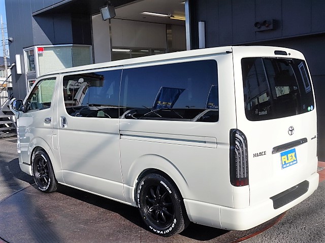 希少カラーのライトイエローになります！！