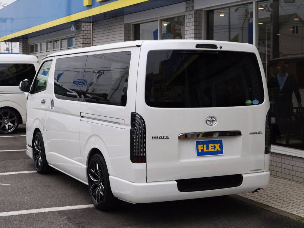 茨城県最大級のハイエース専門店！新車から中古車までラインナップ！