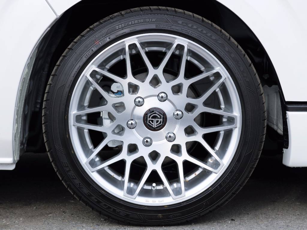 タイヤもこだわりの国産タイヤ！Goodyear LSエグゼ！