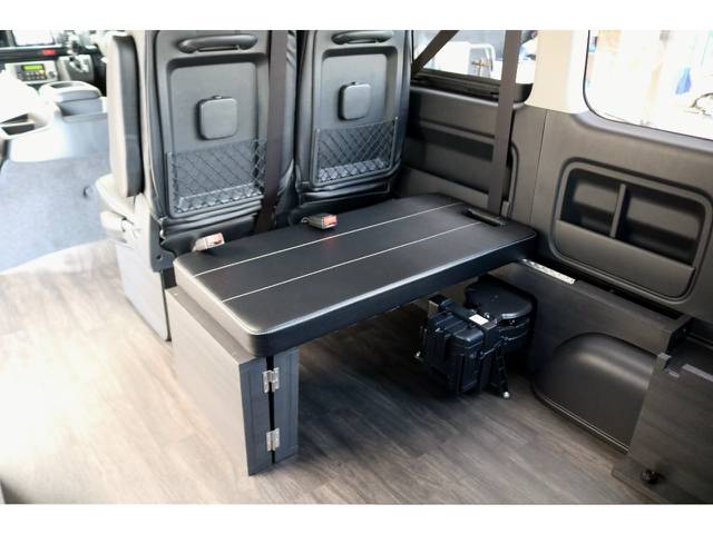 法改正後後ろ向きシート採用車です！
