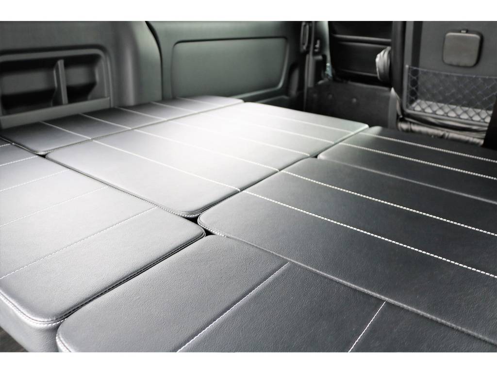 車中泊やアウトドアにぴったりなベッドキット付きのシートアレンジです！