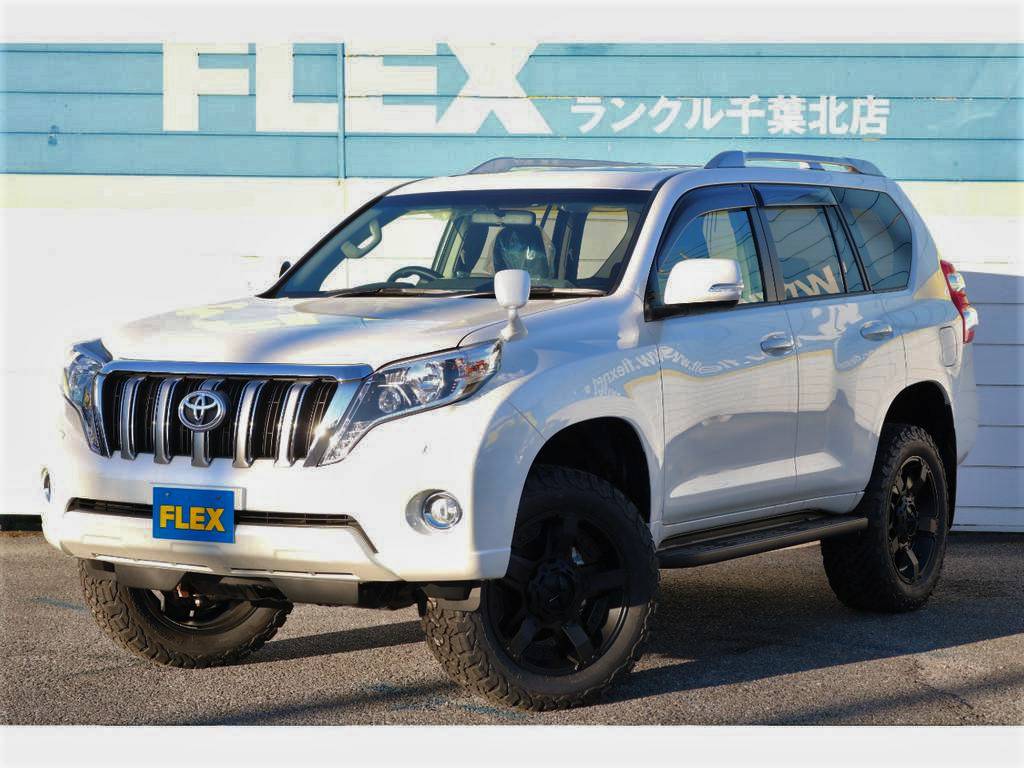 新車未登録車の１５０プラド５人乗りＴＸをベースに新車コンプリートしました☆新品ロックスター２０インチAWや新品SDナビ＆Bカメラ＆ETCをインストールしております☆新車未登録車両ですので即納可能☆