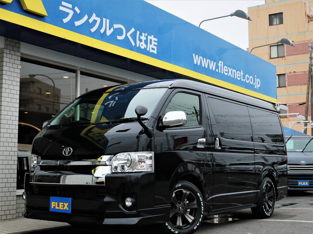 新車未登録ハイエースＷ「ＧＬ」１０人乗り４ＷＤガソリン車！人気の内装アレンジＲ１♪ベッドキット、フローリング、テーブル付き！