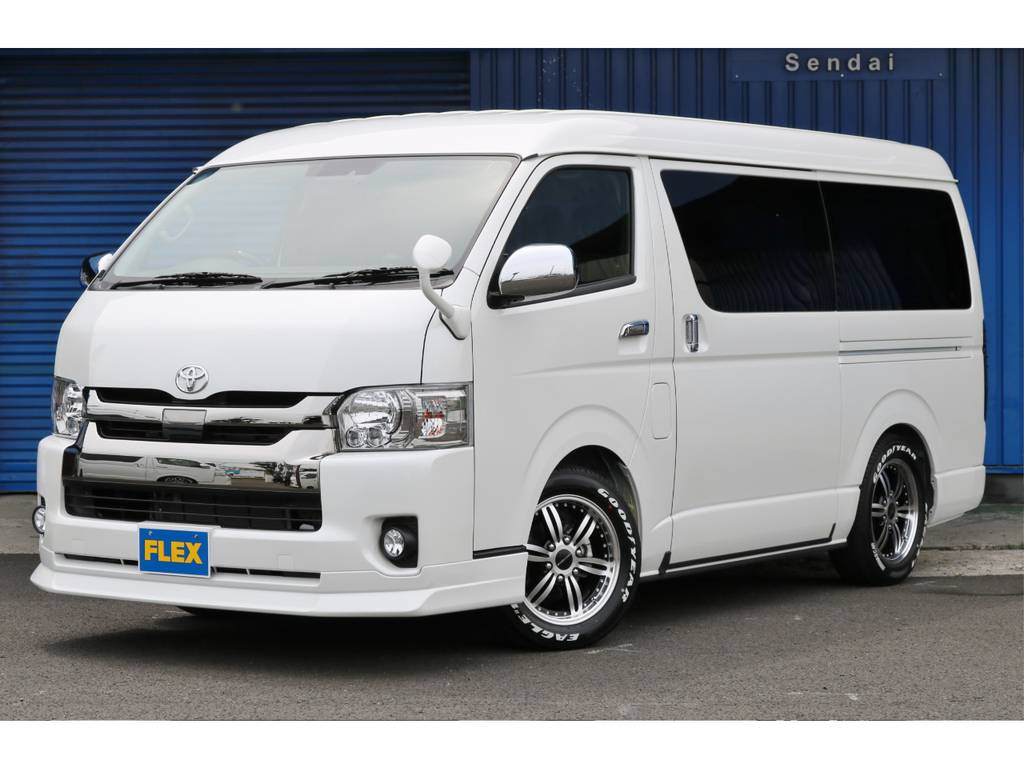 新車ハイエースＶ ワイド　Ｓ－ＧＬ　４ＷＤ　寒冷地仕様　特別仕様車ダークプライム トヨタ・セーフティ・センス搭載 アレンジＦＵ-Ｗ オプションスライドレール付き