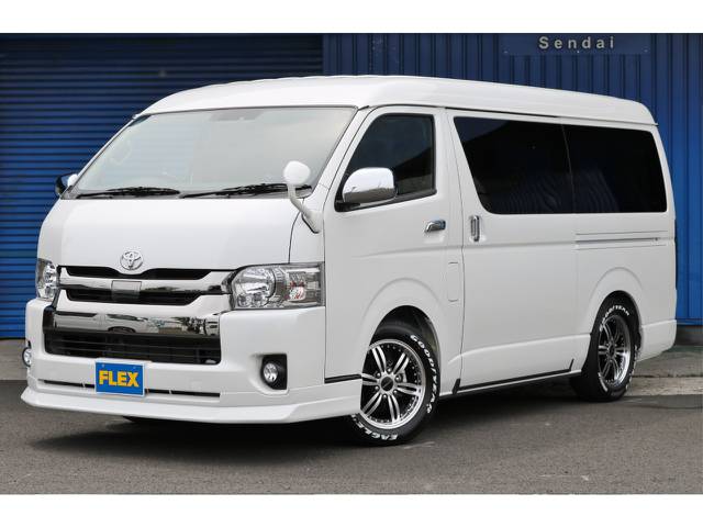 新車ハイエースＶ ワイド　Ｓ－ＧＬ　４ＷＤ　寒冷地仕様　特別仕様車ダークプライム トヨタ・セーフティ・センス搭載 アレンジＦＵ-Ｗ オプションスライドレール付き