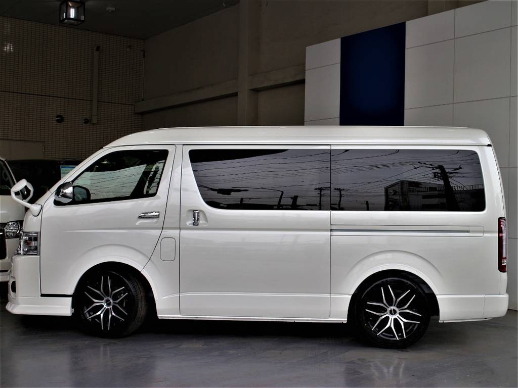 左側パワースライドドア！