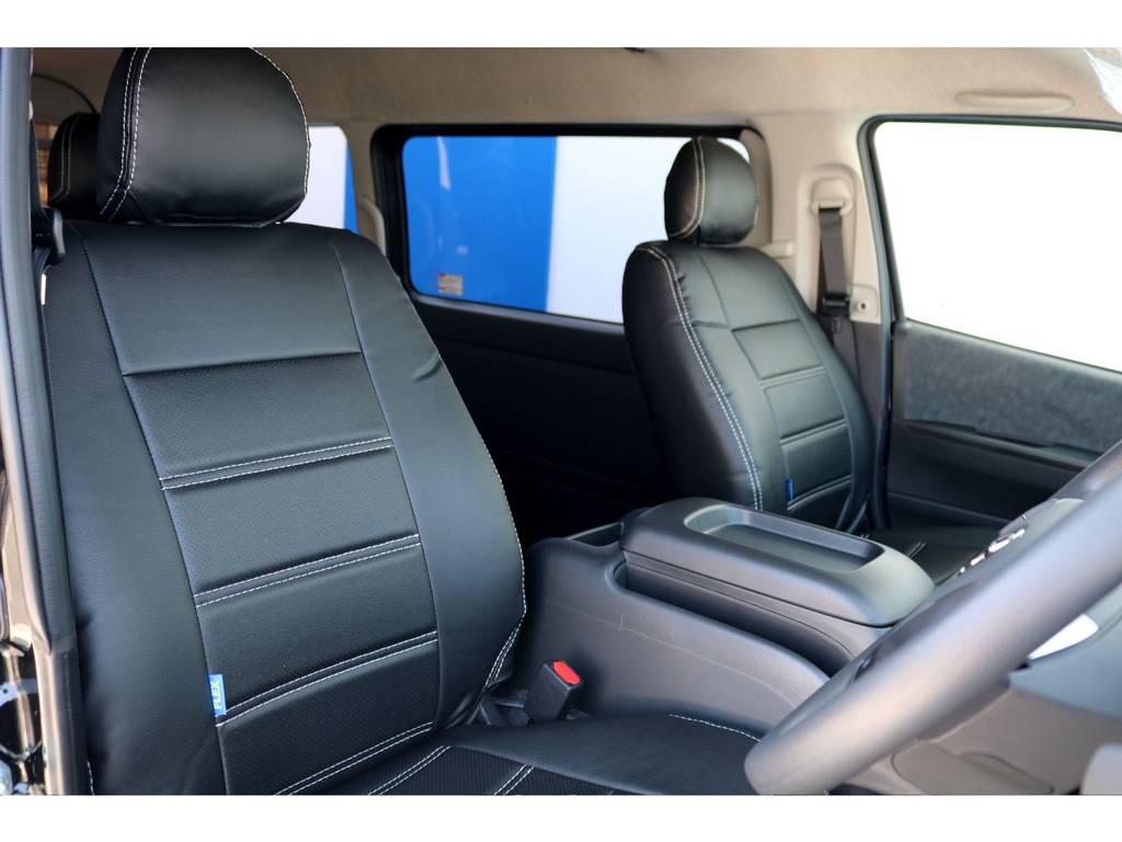 全席に専用シートカバーを完備！！