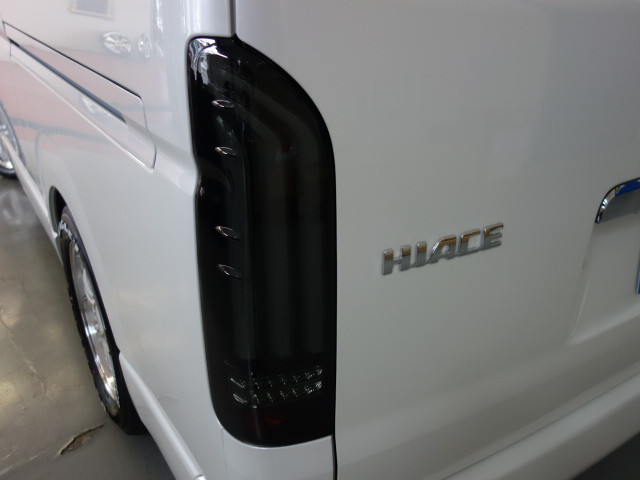 ヴァレンティー製ＲＥＶＯ２テールライト装備！！