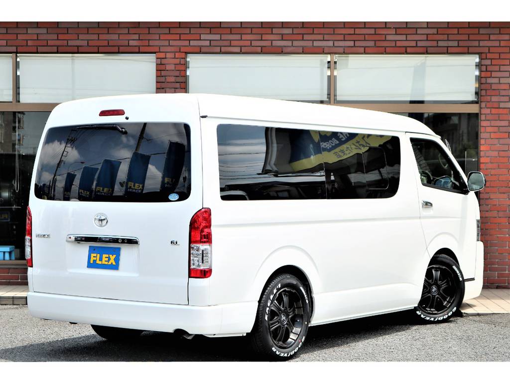 人気のボディカラーのパールホワイトです！