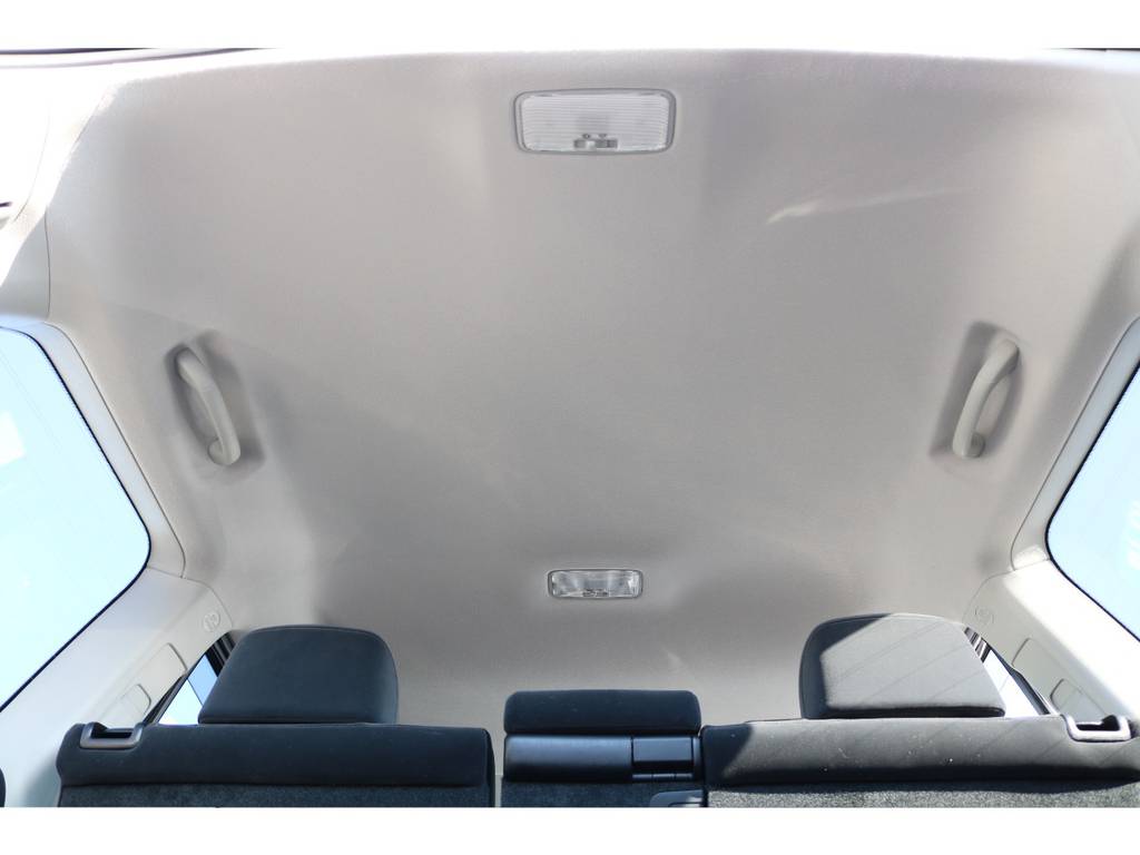 新車ですので綺麗な内装です☆足回りに錆止め防止を吹く事も出来ますので何でも相談してください。