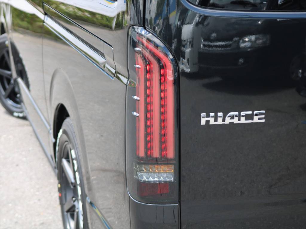 流れるウィンカー！ヴァレンティＲＥＶＯ２LEDテールシューティングタイプ！