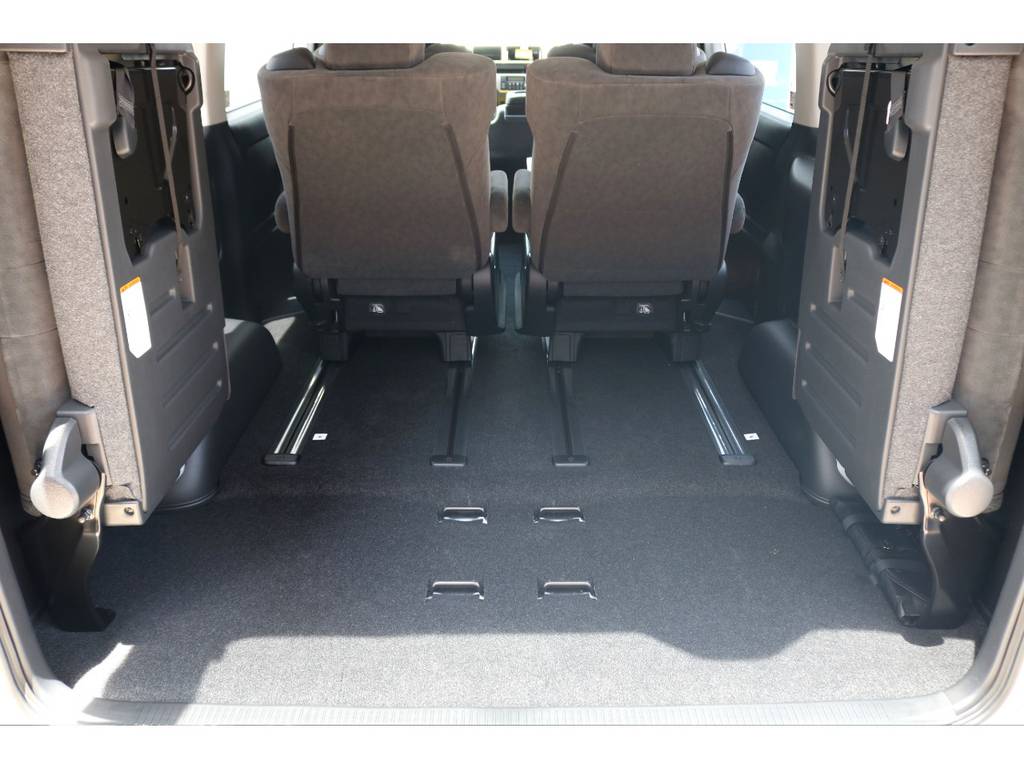 乗車人数を確保しながら荷物もたくさん積めます！！
