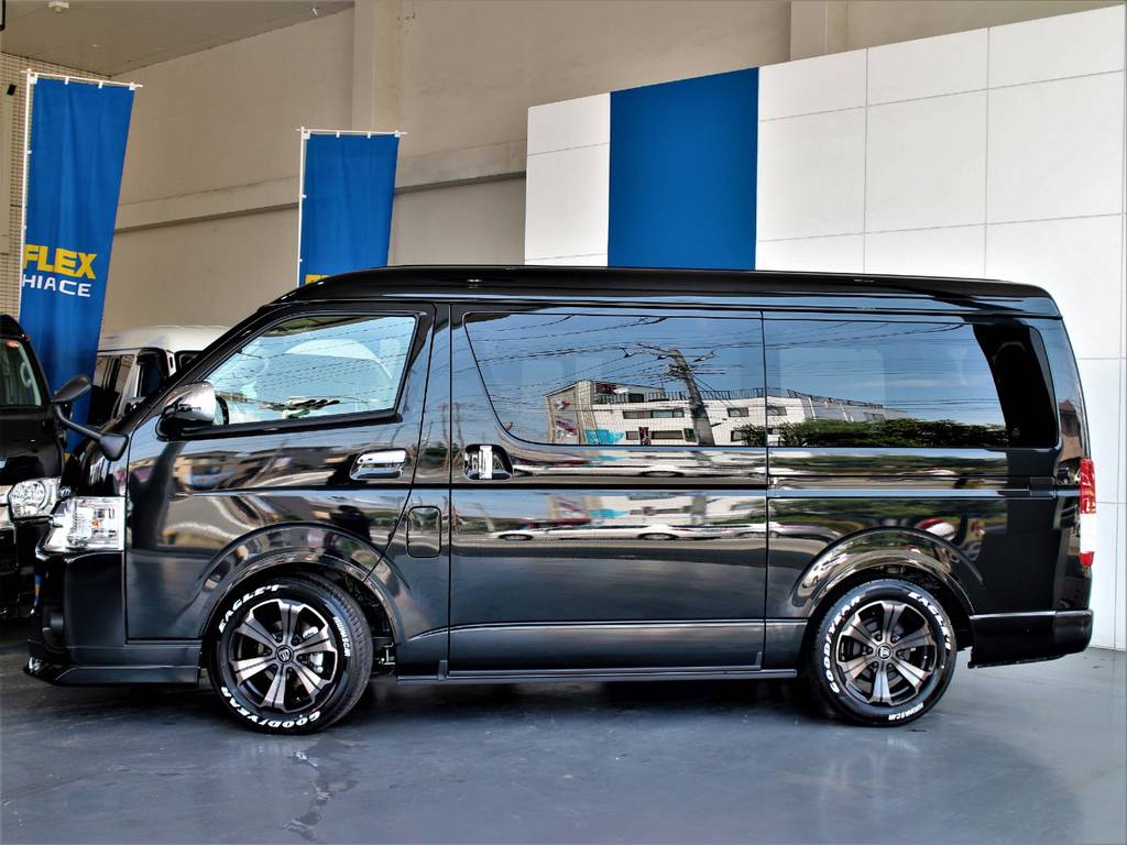 左側パワースライドドア！