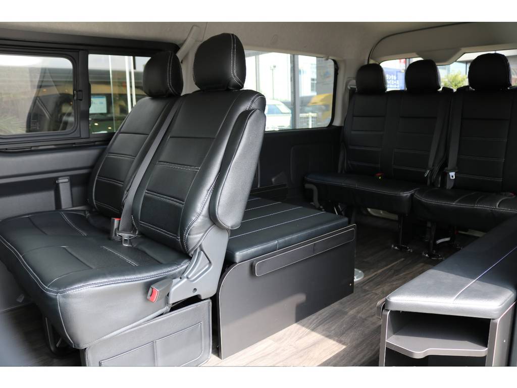 フルフラットや大量の荷物の収納が可能！