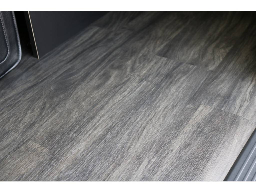 フローリングも施工されており、お手入れ、お掃除もらっくらく！