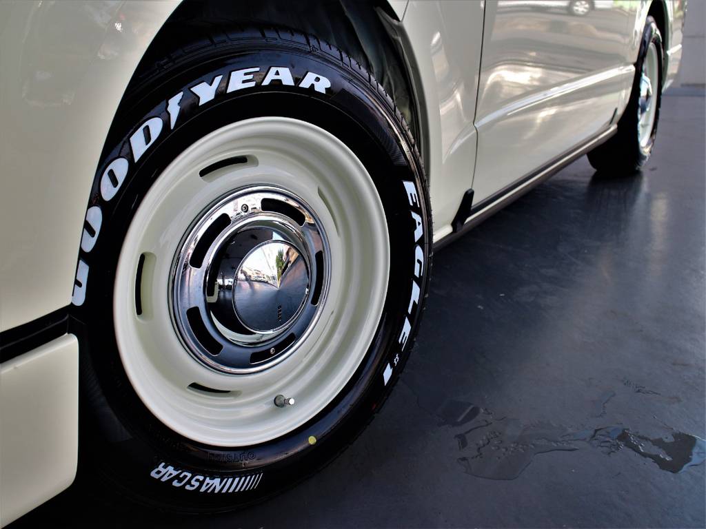 ディーンクリムソンクロスカントリー１６インチアルミホイール！　グッドイヤーイーグルナスカータイヤ！