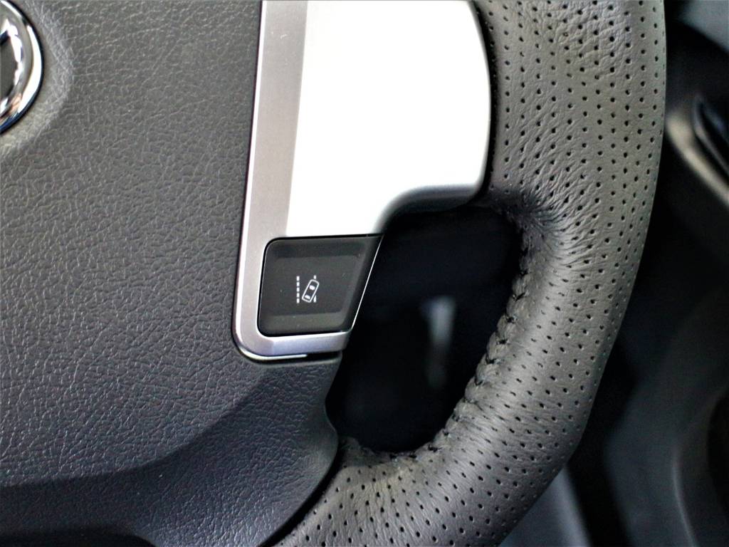 車線はみ出しアラート（レーンディパーチャーアラート）！