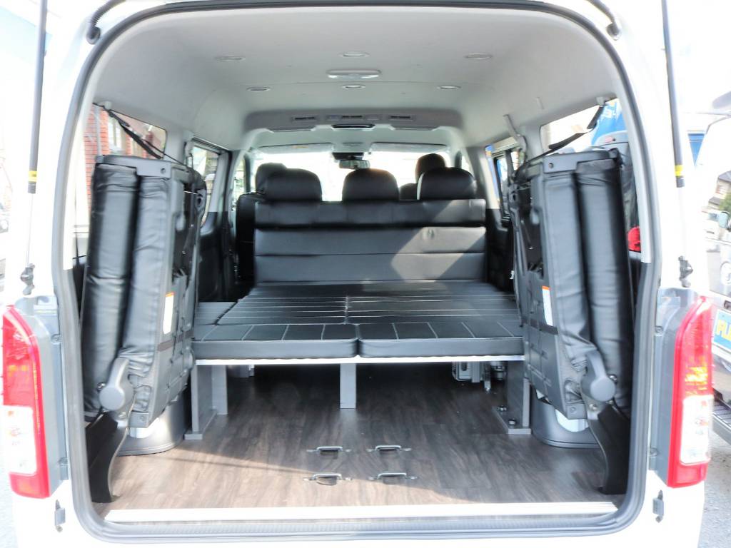 様々なレイアウトが可能ですのでお好みに合わせたお車の使い方が出来ます！