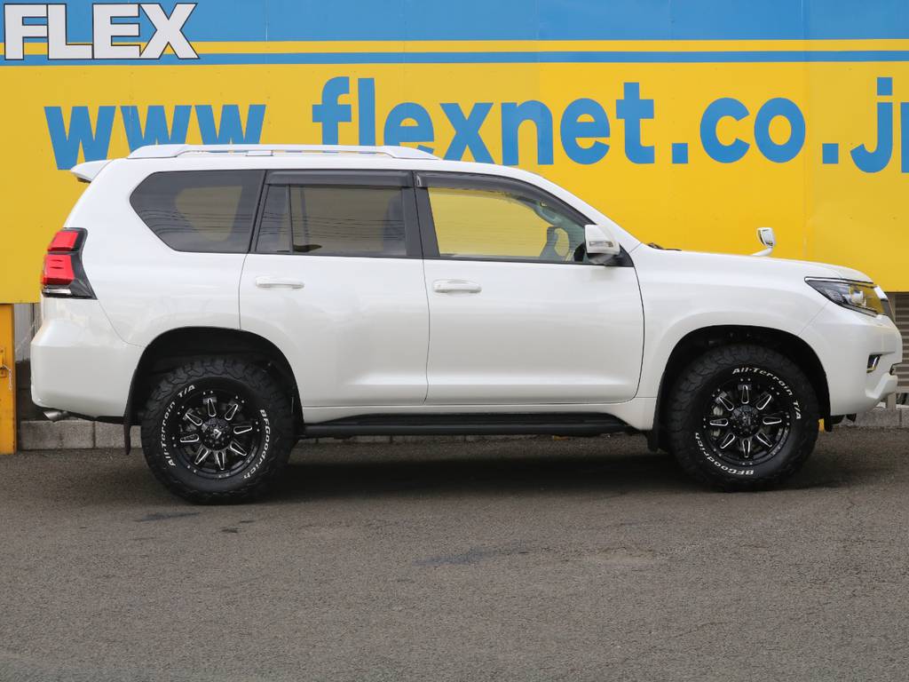 ＦＬＥＸグループは「すべての人に愛車を」をコンセプトに車種別に全国展開中★愛車と一緒に、ライフスタイルを充実させてもらいたいという思いで、ランクル仙台泉店では皆様のご要望になんでもお応えします★