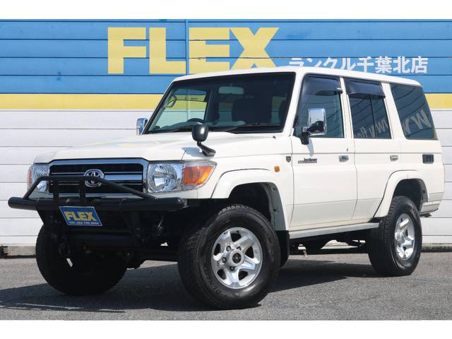 お待たせたしましたランクル７６復刻モデルのご紹介です☆