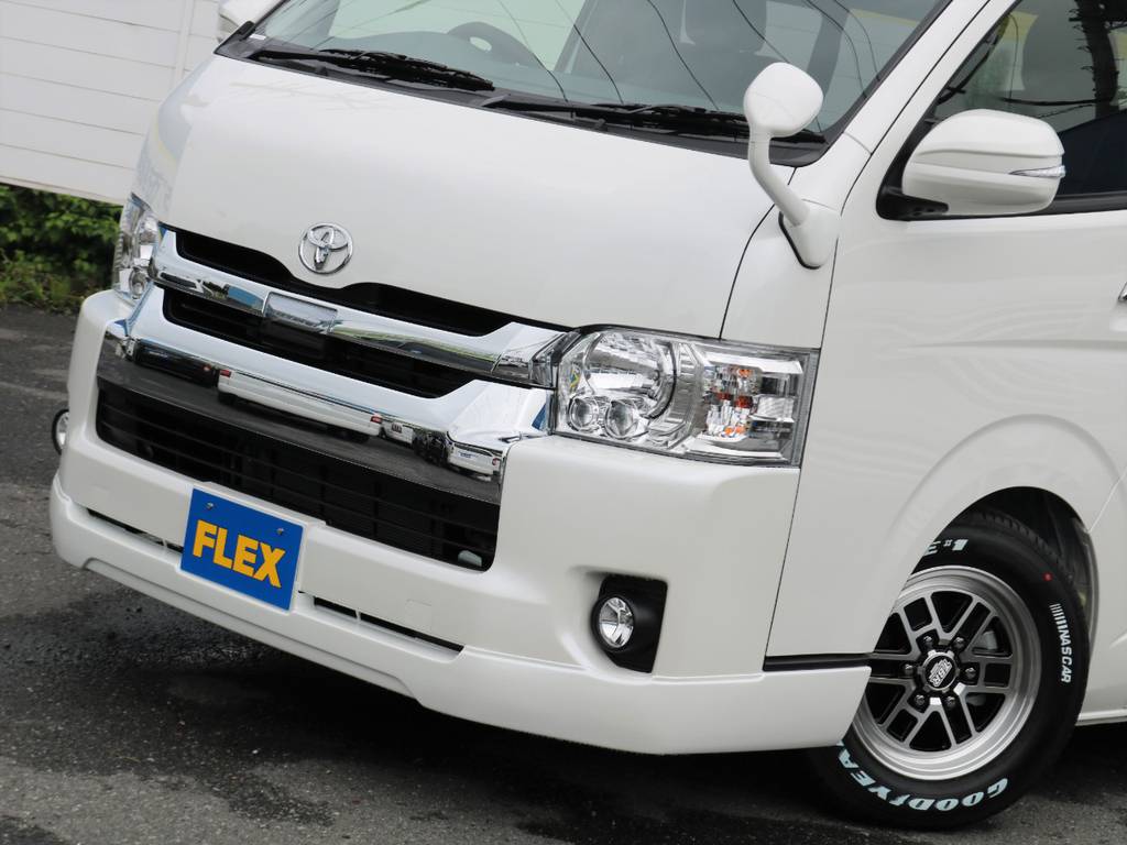 スッキリとした内巻き型のFLEXオリジナルVer1リップスポイラー！