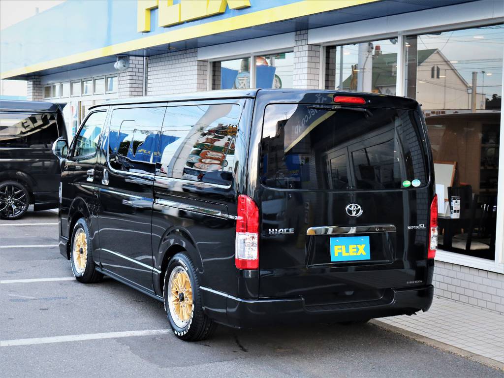 茨城県最大級のハイエース専門店！新車から中古車までラインナップ！