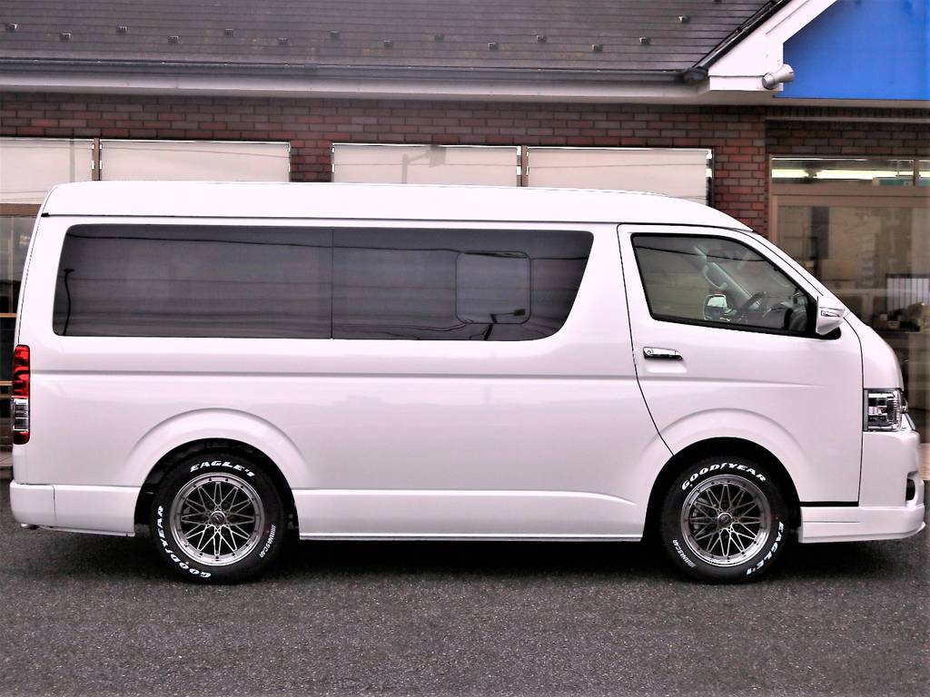 普通運転免許で運転可能な10人乗り3ナンバー登録です！