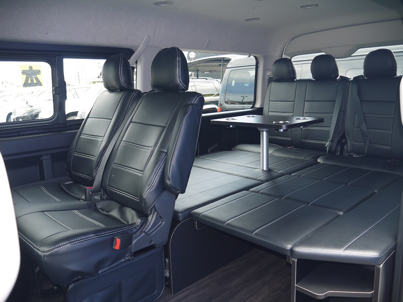 オリジナルベッドキット・重歩行用床張り施工でファミリーカー・車中泊・トランポなど様々な用途にお使い頂けます！