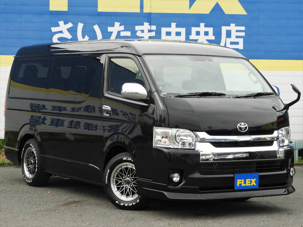ハイエースワゴン　ＧＬ　４ＷＤ　寒冷地仕様＆＋ミラーヒーター付き車両入庫しました！FLEX人気内装アレンジＲ１にトリプルモニター完備！