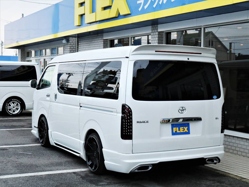 茨城県最大級のハイエース専門店！新車から中古車までラインナップ！