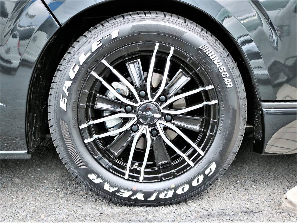 スポークデザインがカッコいいバトルシップⅢ＆定番のナスカーホワイトレタータイヤです！