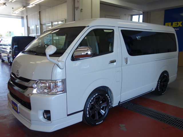 納期がかかるファインテックツアラー入庫致しました！！