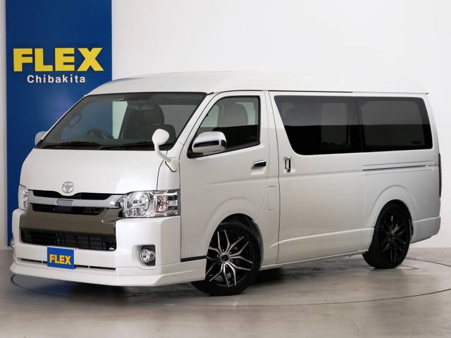 新車未登録　ハイエースバン　５０ｔｈアニバーサリー　ワイドボディ　ガソリン２ＷＤ　内装アレンジＶｅｒ４！