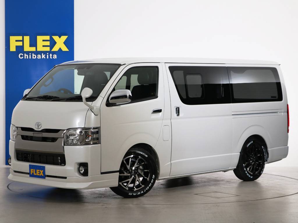新車未登録　ハイエースバン　Ｓ－ＧＬ　特別仕様車ダークプライムⅡ　ガソリン２ＷＤ　内装アレンジＶｅｒ４！