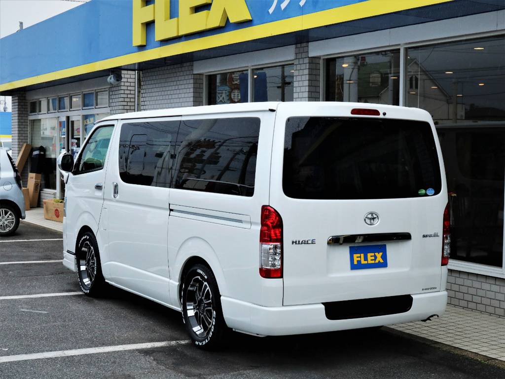 茨城県最大級のハイエース専門店！新車から中古車までラインナップ！